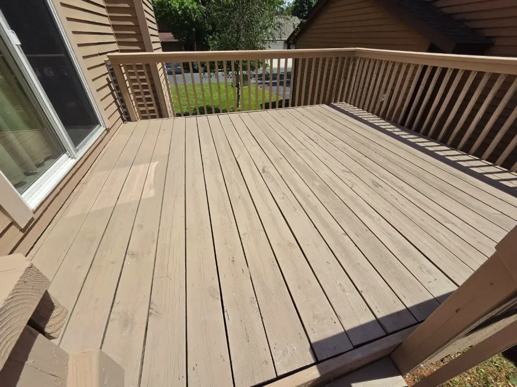 Deck Stain & Exterior Finishing